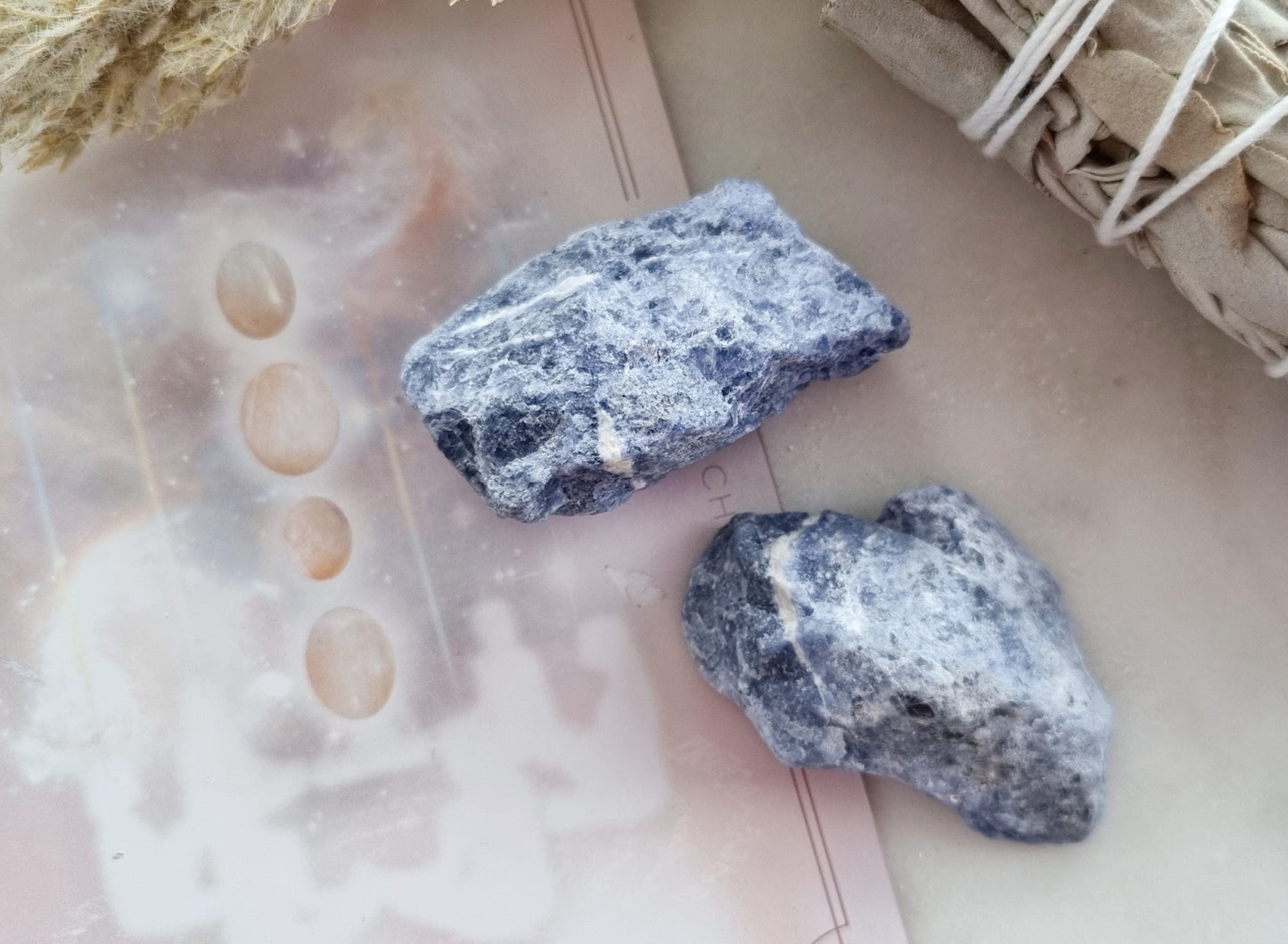 RAW SODALITE ♡