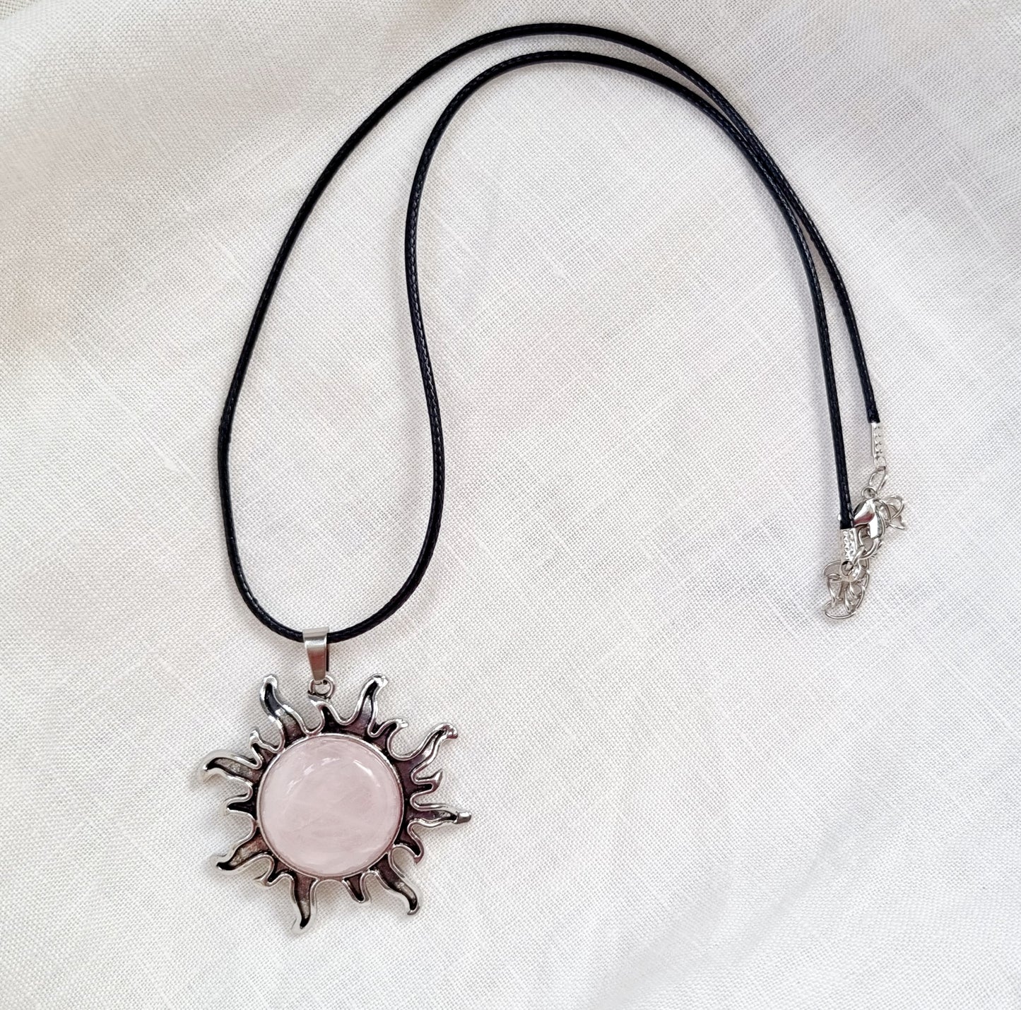 'ECLIPSE' HALSBAND MED ROSENKVARTS ♡